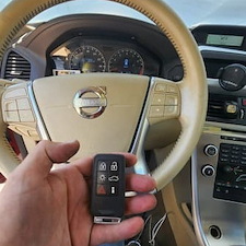 lost-your-keys-while-traveling-well-get-you-back-on-the-road 2